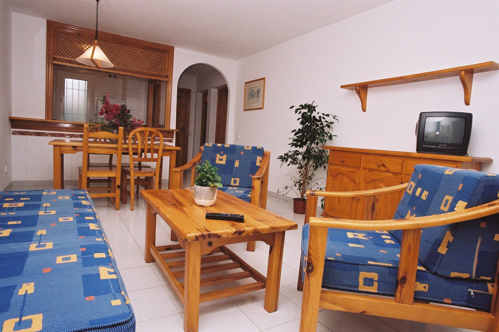 Apartamentos Moguima โรเกตัสเดมาร์ ภายนอก รูปภาพ