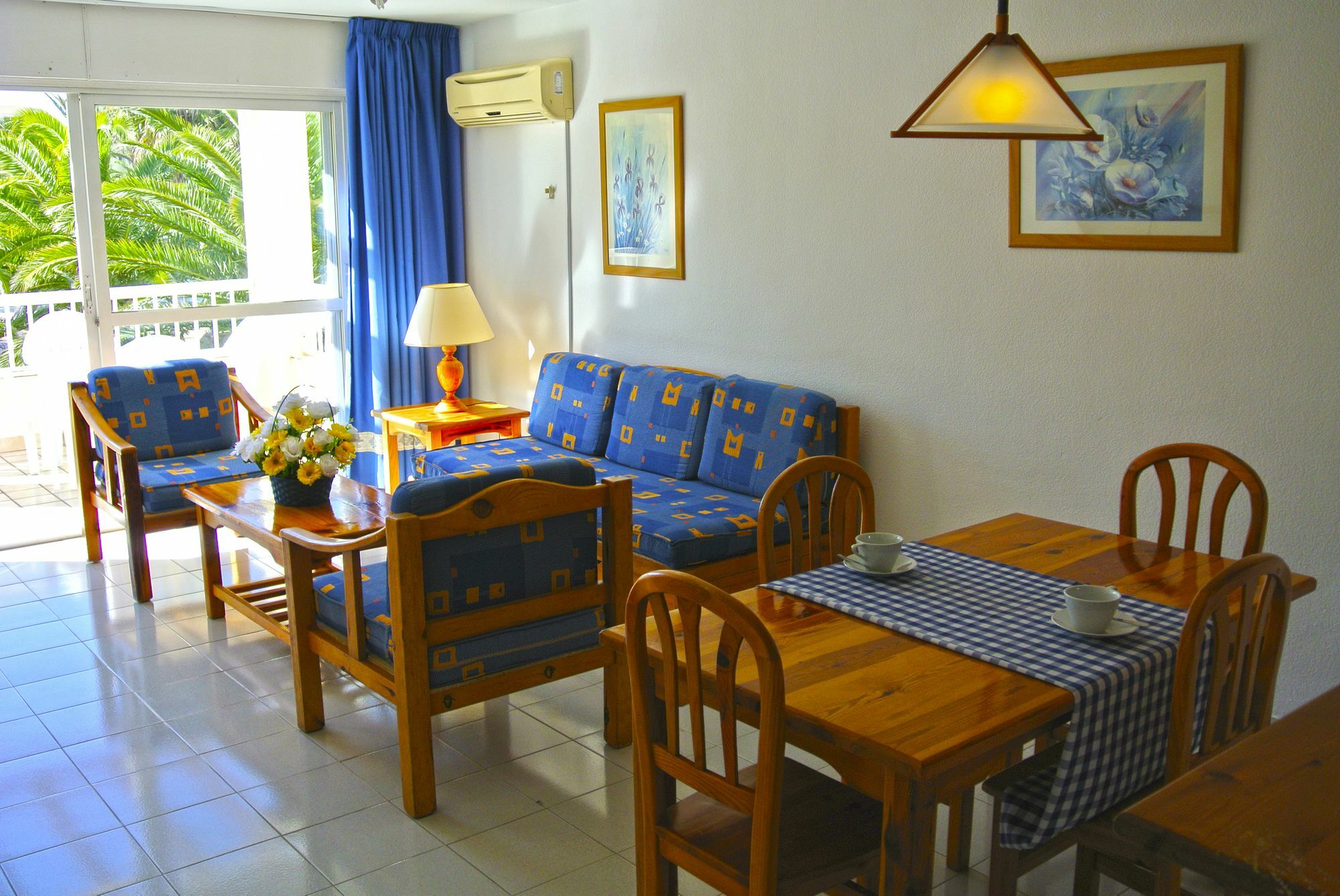 Apartamentos Moguima โรเกตัสเดมาร์ ภายนอก รูปภาพ