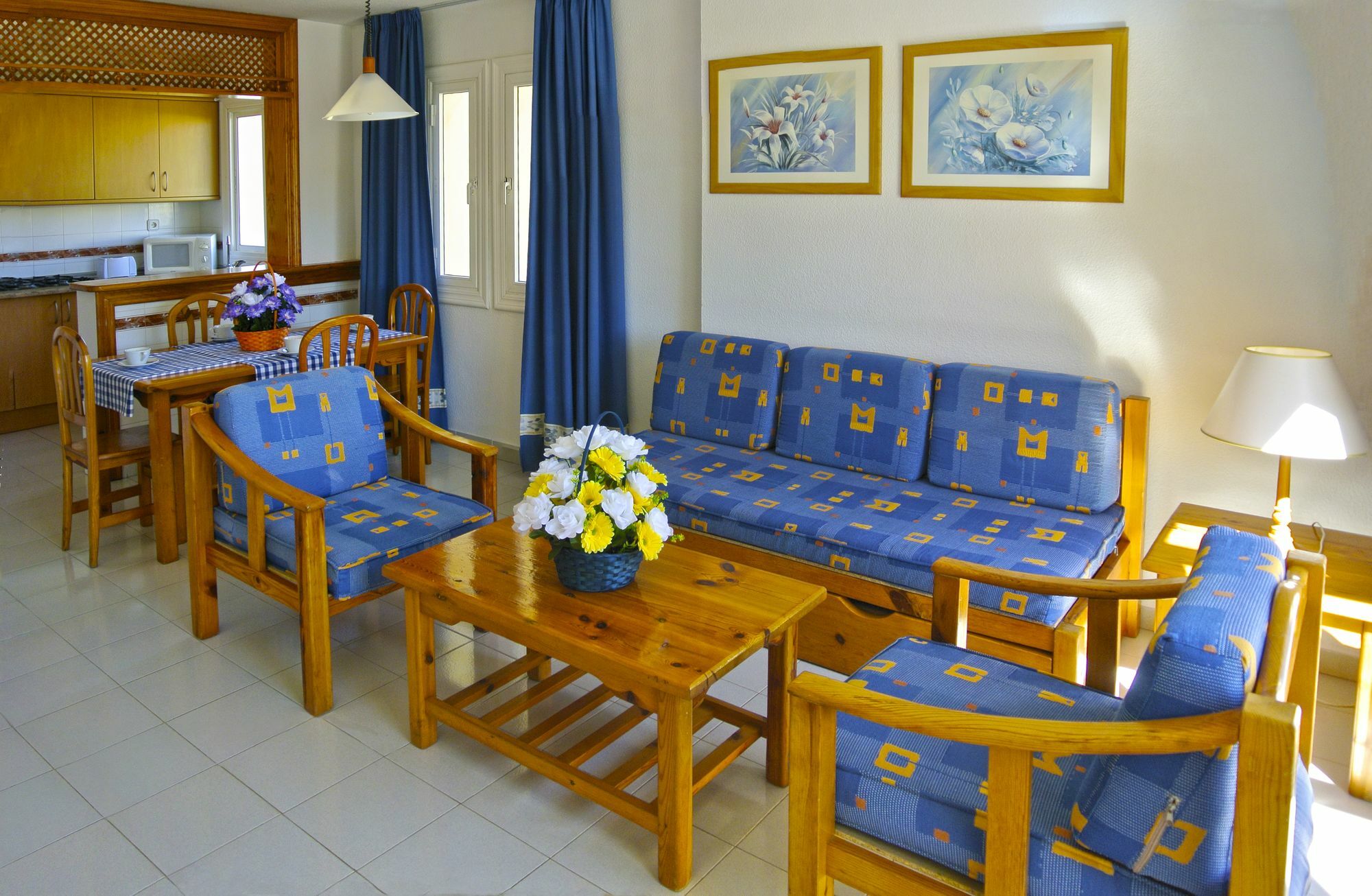 Apartamentos Moguima โรเกตัสเดมาร์ ภายนอก รูปภาพ
